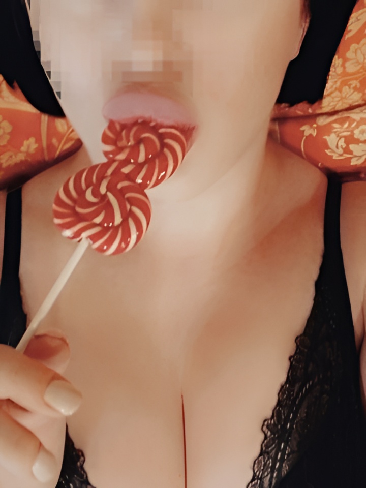 Алевтина привлекальеная девушка из Муравленко цена от 5000 руб