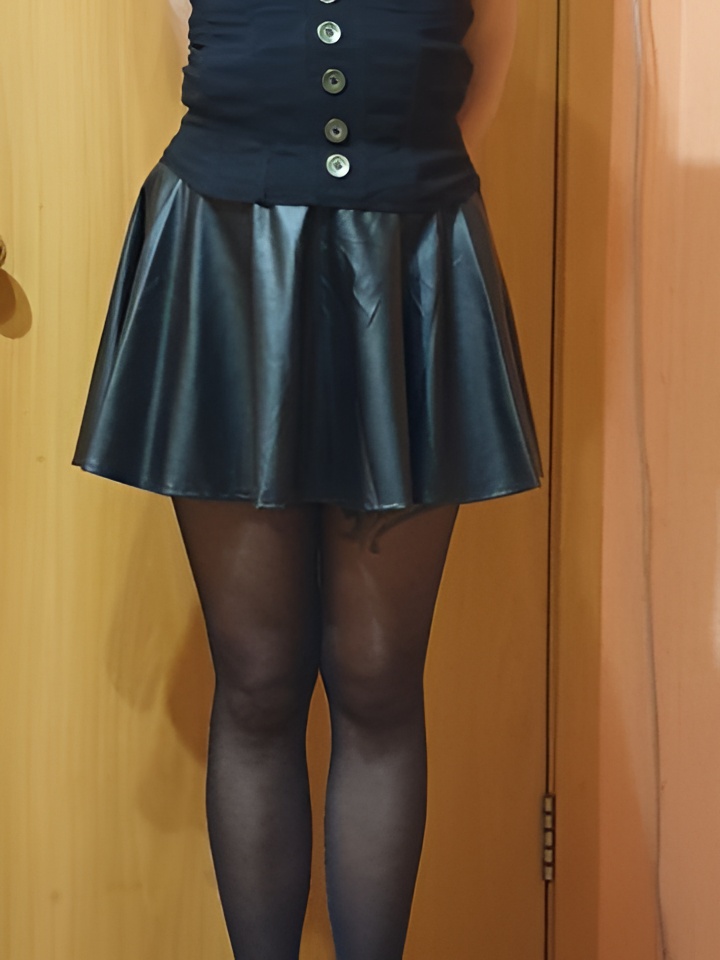 Лиза привлекальеная девушка из Муравленко цена от 10000 руб