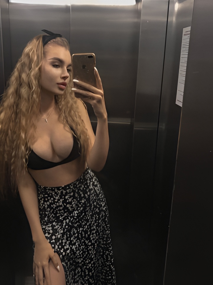 Неонила привлекальеная девушка из Муравленко цена от 4000 руб