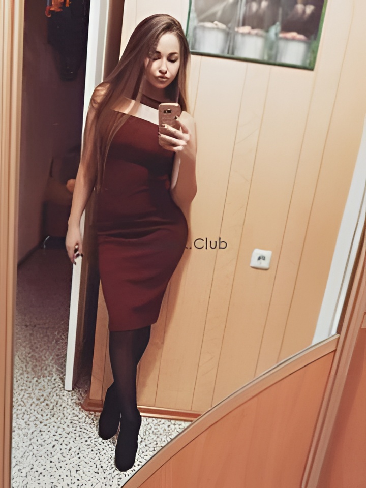 Юля привлекальеная девушка из Муравленко цена от 10000 руб