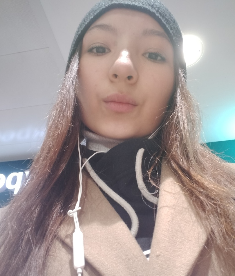 Надежда привлекальеная девушка из Муравленко цена от 3000 руб