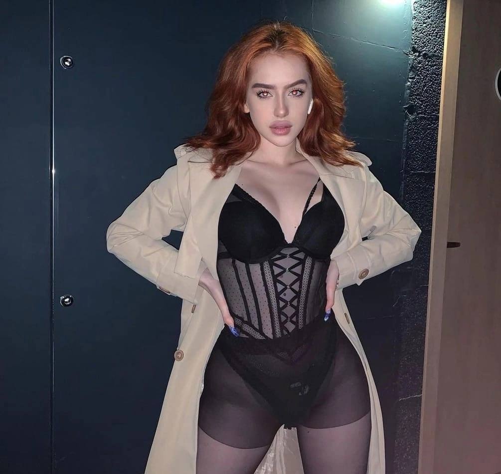 Кристиночка привлекальеная девушка из Муравленко цена от 3000 руб