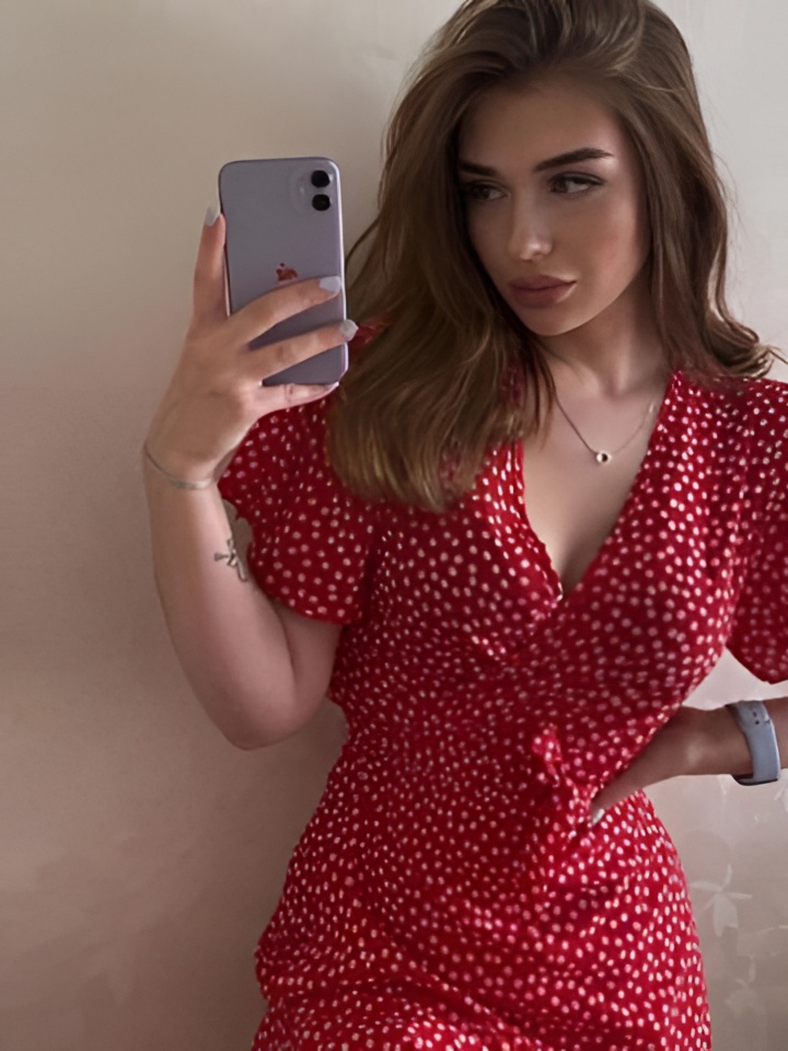 Индивидуалка Юнона, доступна для личного знакомства от 2500 руб