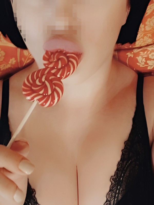 Алевтина привлекательная девушка из Муравленко цена от 5000 руб