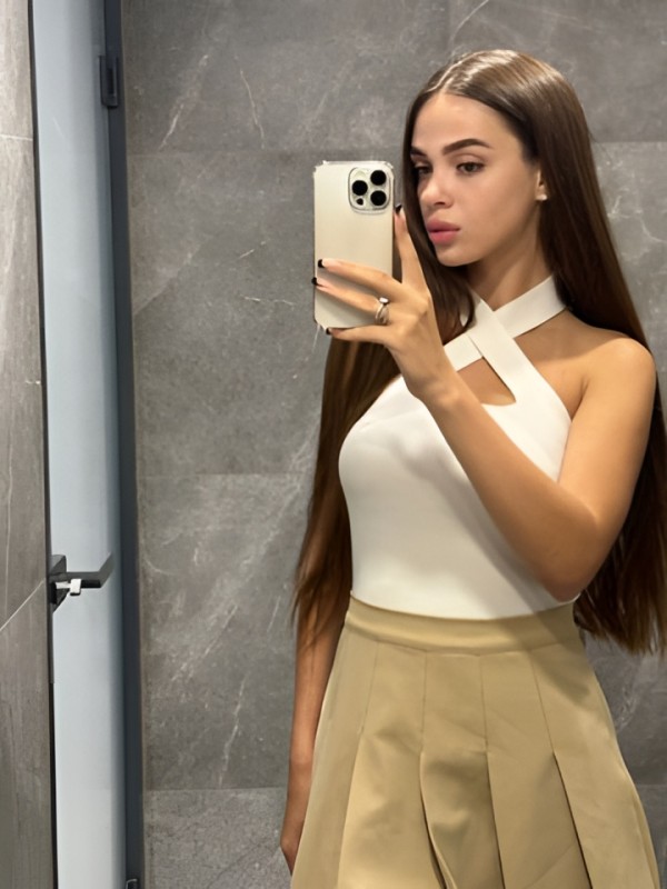 Марго привлекательная девушка из Муравленко цена от 5000 руб