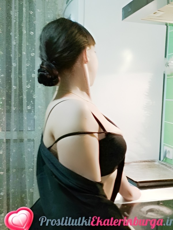 Услада привлекательная девушка из Муравленко цена от 3000 руб