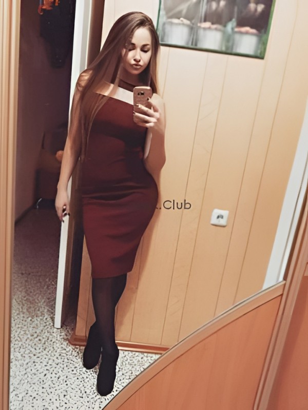 Юля привлекательная девушка из Муравленко цена от 10000 руб