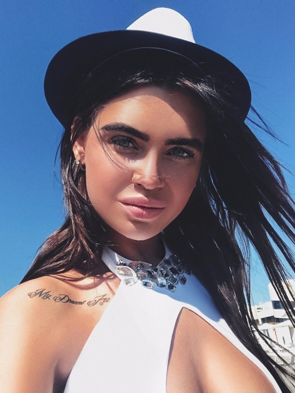 Татьяна привлекательная девушка из Муравленко цена от 7000 руб